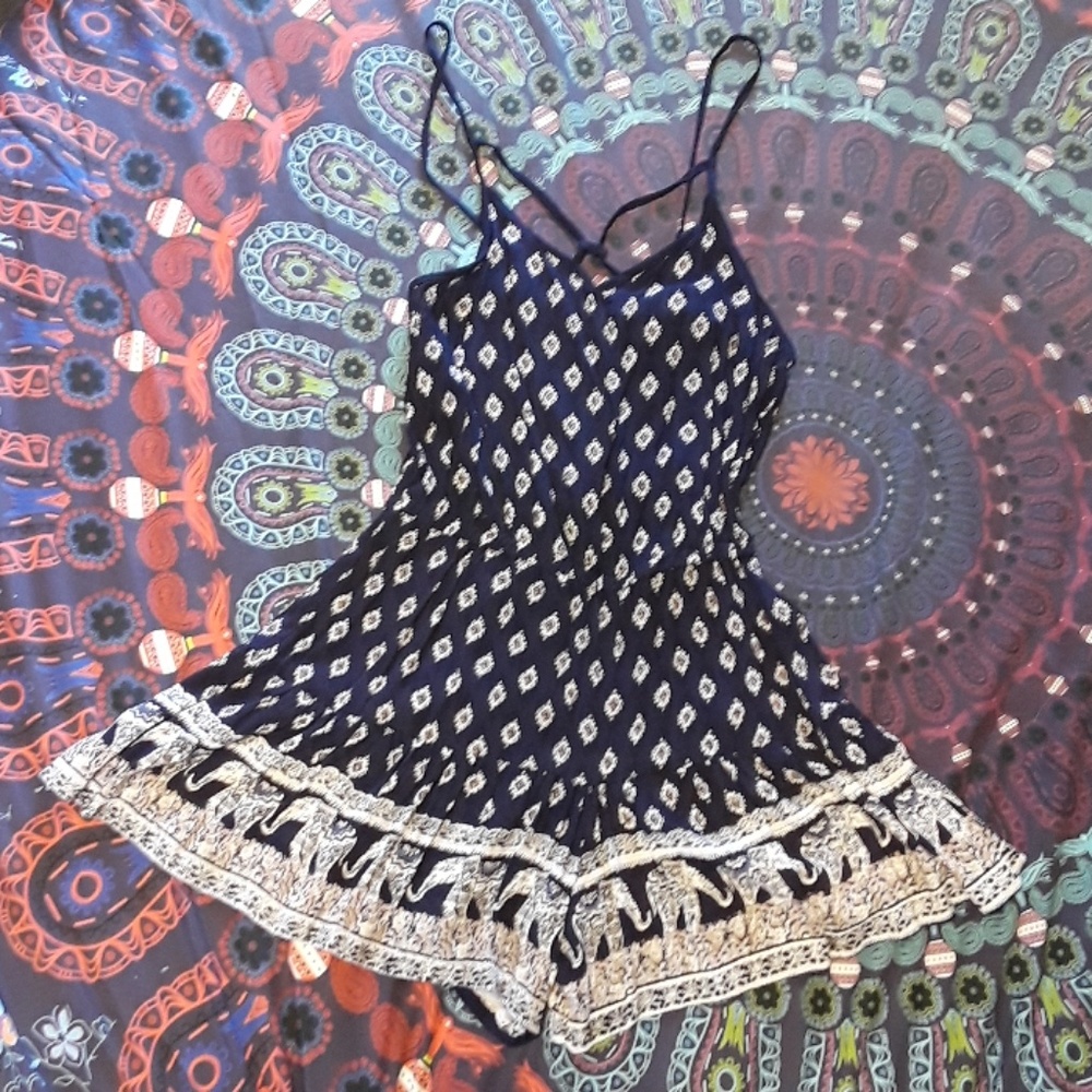 SKY AND SAND elephant Romper size S